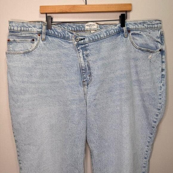 Abercrombie Fitch Curve Love Criss Cross 90s Relaxed Jean High Rise Size 24 - Picture 4 of 16